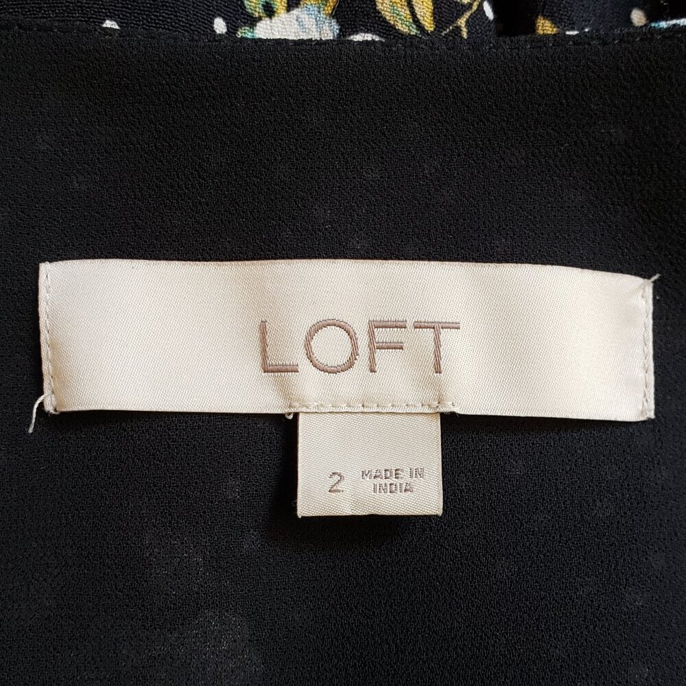 Loft - Black, Blue and White Floral Romper. Size 2 - Picture 6 of 7